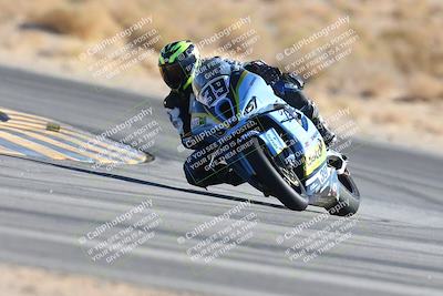 media/Jan-10-2025-CVMA Friday Practice (Fri) [[489e0da257]]/Group 4 and Trackday/Session 4 (Turn 16)/